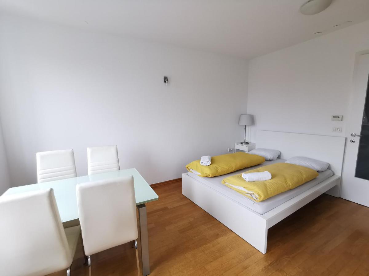 Trnovo Apartment With Free Parking Ljubljana Exterior photo